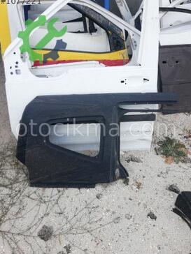 Fiat Fiorino Sağ Arka Çamurluk çıkma parça