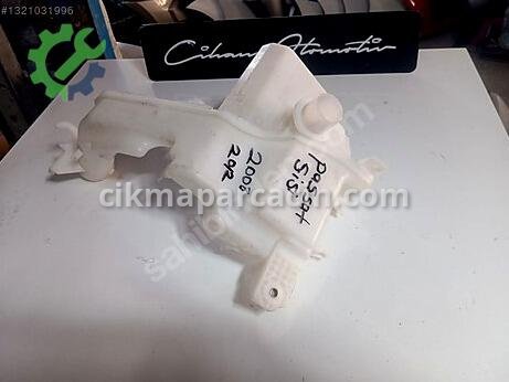 Volkswagen Passat Cam Suyu Deposu çıkma parça