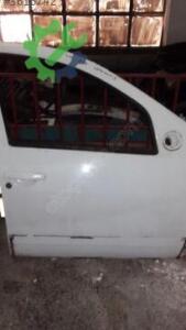 2009-2012 Model Dacia Sandero Sağ Ön Kapı Parçası