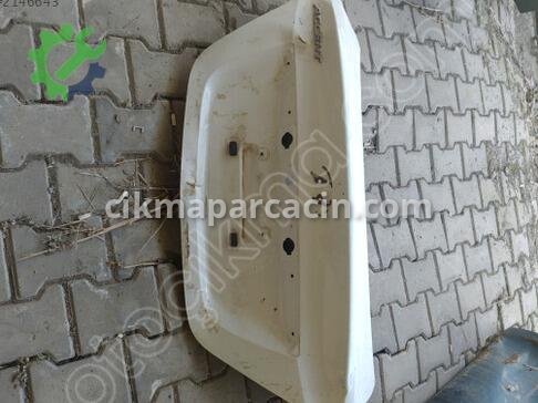 Hyundai Accent Bagaj Kapağı çıkma parça