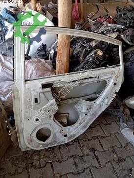Hyundai Accent Sağ Arka Kapı çıkma parça
