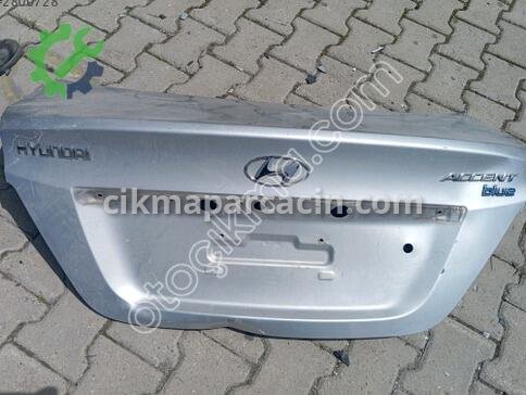 Hyundai Accent Bagaj Kapağı çıkma parça