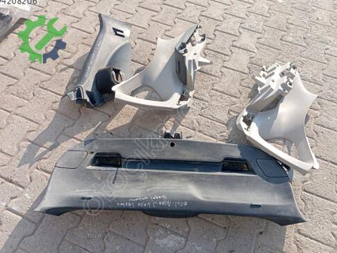Opel Astra Bagaj Döşemesi çıkma parça