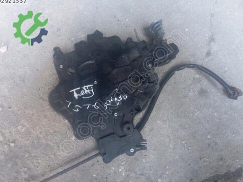 Volkswagen Transporter Sağ Kapı Kilidi çıkma parça