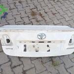 2009 2019 Toyota Avensis arka bagaj kapağı