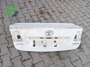 2009 2019 Toyota Avensis arka bagaj kapağı