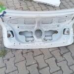 2009 2019 Toyota Avensis arka bagaj kapağı