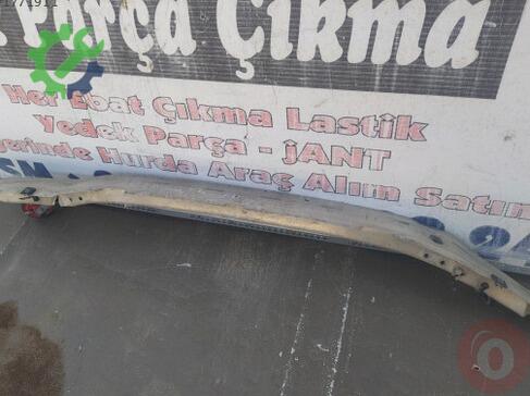 BMW 5 Serisi Ön Tampon Demiri çıkma parça