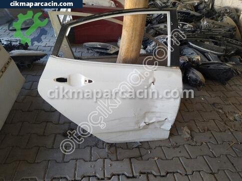 Hyundai Accent Sağ Arka Kapı çıkma parça
