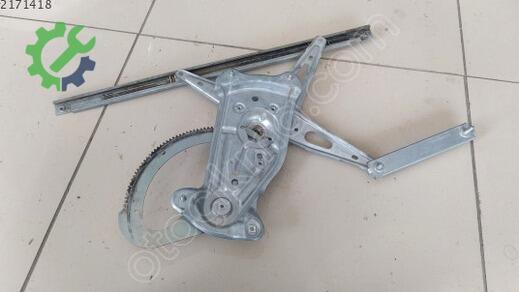 Renault Fluence Sağ Ön Cam Krikosu çıkma parça