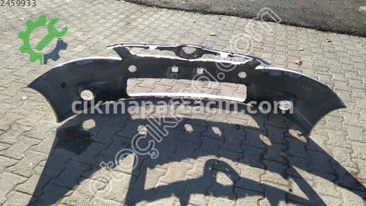 Toyota Auris Ön Tampon çıkma parça