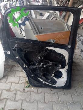 Fiat Punto Sol Arka Kapı çıkma parça