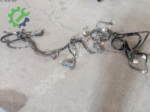 Nissan Qashqai Elektrik Tesisatı çıkma parça