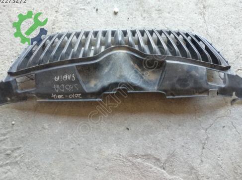Skoda Octavia Ön Panjur 2010-2014 çıkma parça