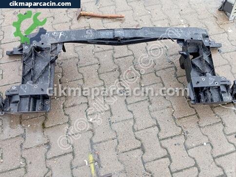 Volkswagen Crafter Ön Panel çıkma parça