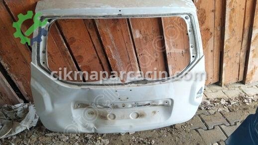 Dacia Duster Bagaj Kapağı çıkma parça