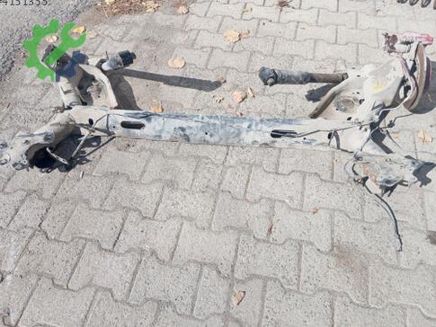 Renault Fluence Arka Dingil çıkma parça