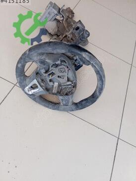Renault Fluence Direksiyon Simidi çıkma parça
