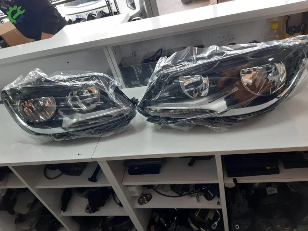 Volkswagen Caddy Far çıkma parça