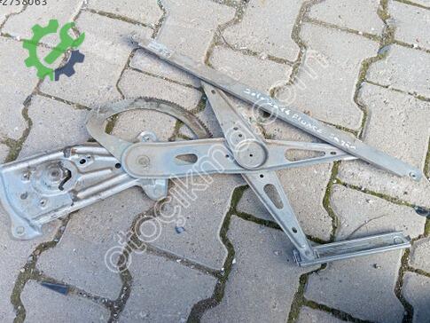 Renault Fluence Sağ Ön Cam Krikosu çıkma parça
