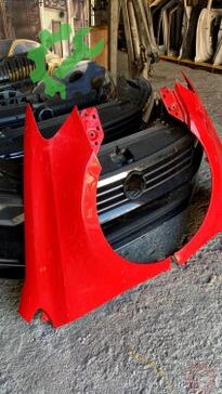 Volkswagen Polo Sağ Çamurluk 2010-2017 çıkma parça