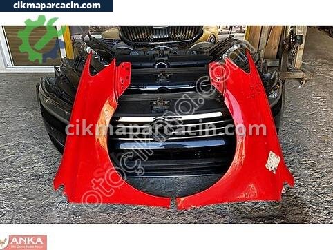 Volkswagen Polo Sağ Çamurluk çıkma parça