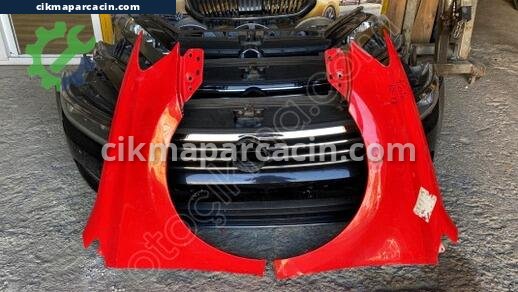 Volkswagen Polo Sağ Çamurluk çıkma parça