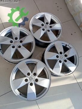 Renault Fluence Çelik Jant çıkma parça