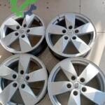 2010 2017 Renault Fluence çelik jant 16 inç çelik