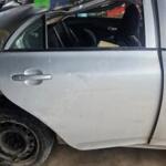 2010 model Toyota Corolla sağ arka kapı