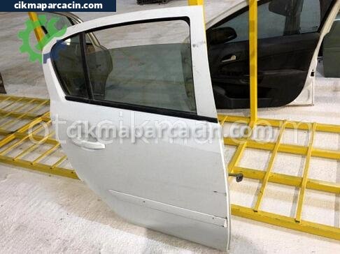Opel Corsa Sağ Arka Kapı çıkma parça