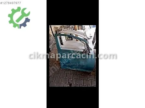 Opel Corsa Sağ Ön Kapı çıkma parça