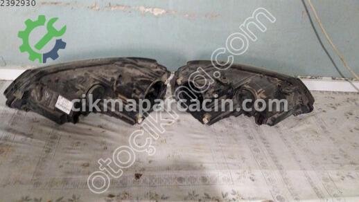 Volkswagen Jetta Sağ Ön Far çıkma parça