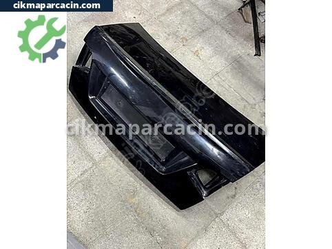 Audi A6 Bagaj Kapağı çıkma parça