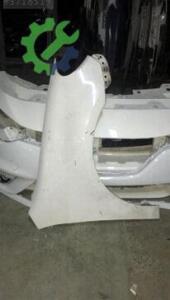 2011 golf sağ çamurluk