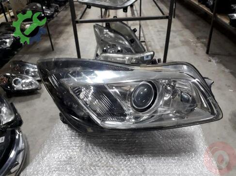 Opel Insignia Xenon Far çıkma parça