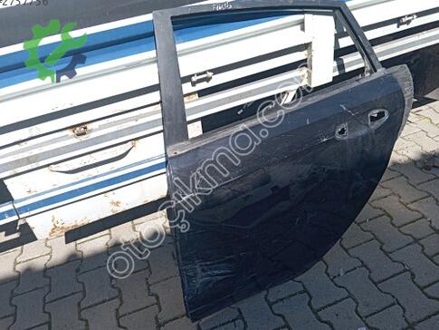 Ford Fiesta Sol Arka Kapı çıkma parça