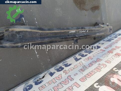Skoda Superb Ön Tampon Demiri çıkma parça