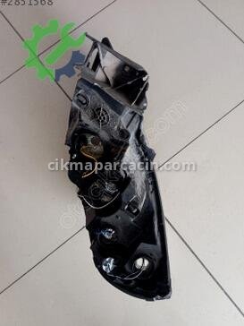 Renault Master Sağ Ön Far çıkma parça