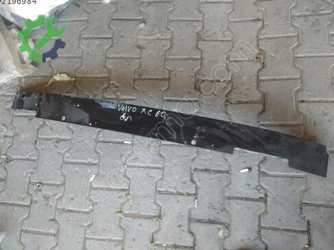 Volvo S60 Ön Tampon Demiri çıkma parça