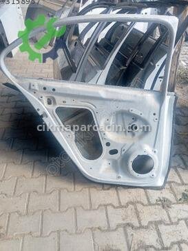 Volkswagen Jetta Sol Arka Kapı çıkma parça