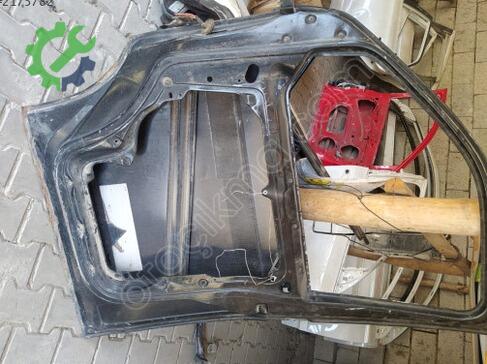 Volkswagen Transporter Sağ Ön Kapı çıkma parça