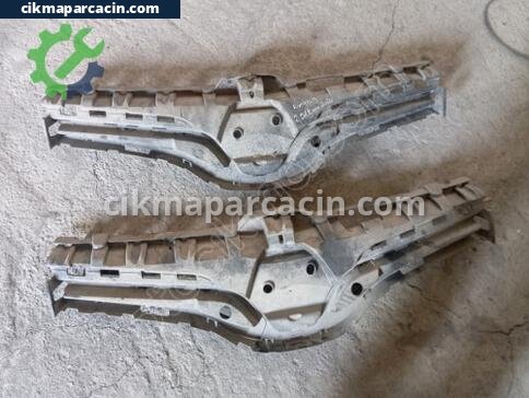 Renault Kangoo Ön Panjur çıkma parça