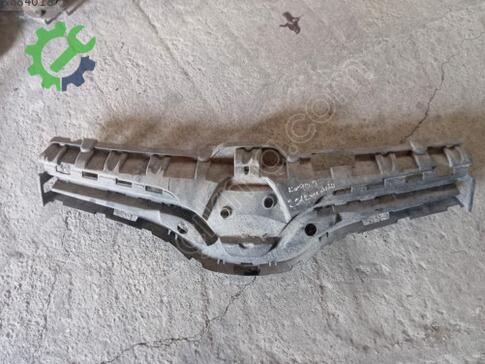 Renault Kangoo Ön Panjur çıkma parça
