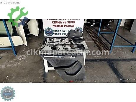Volkswagen Jetta Sol Arka Kapı çıkma parça