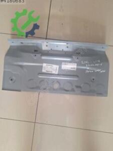 2012 2018 skoda rapid arka bagaj paneli