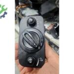2012 Ford Fiesta far açma anahtarı