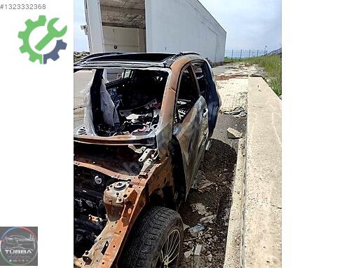 Kia Sportage Sol Arka Çamurluk çıkma parça