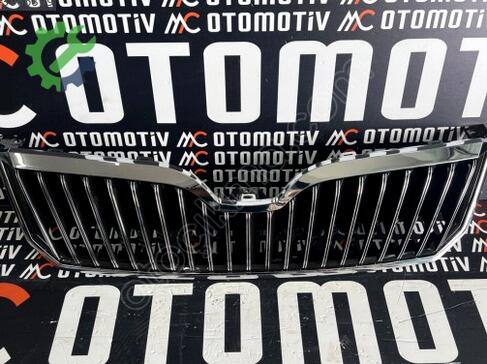 Skoda Superb Ön Panjur 3TO853668B çıkma parça