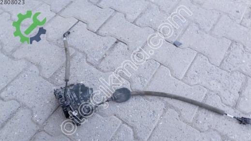 Renault Fluence Sağ Arka Kapı Kilidi çıkma parça